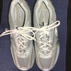 Skechers Shape Ups  Womens Active Shoes   Size 10